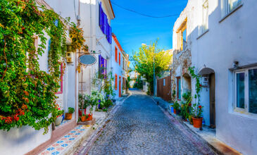 BAMBAŞKA BOZCAADA TURU